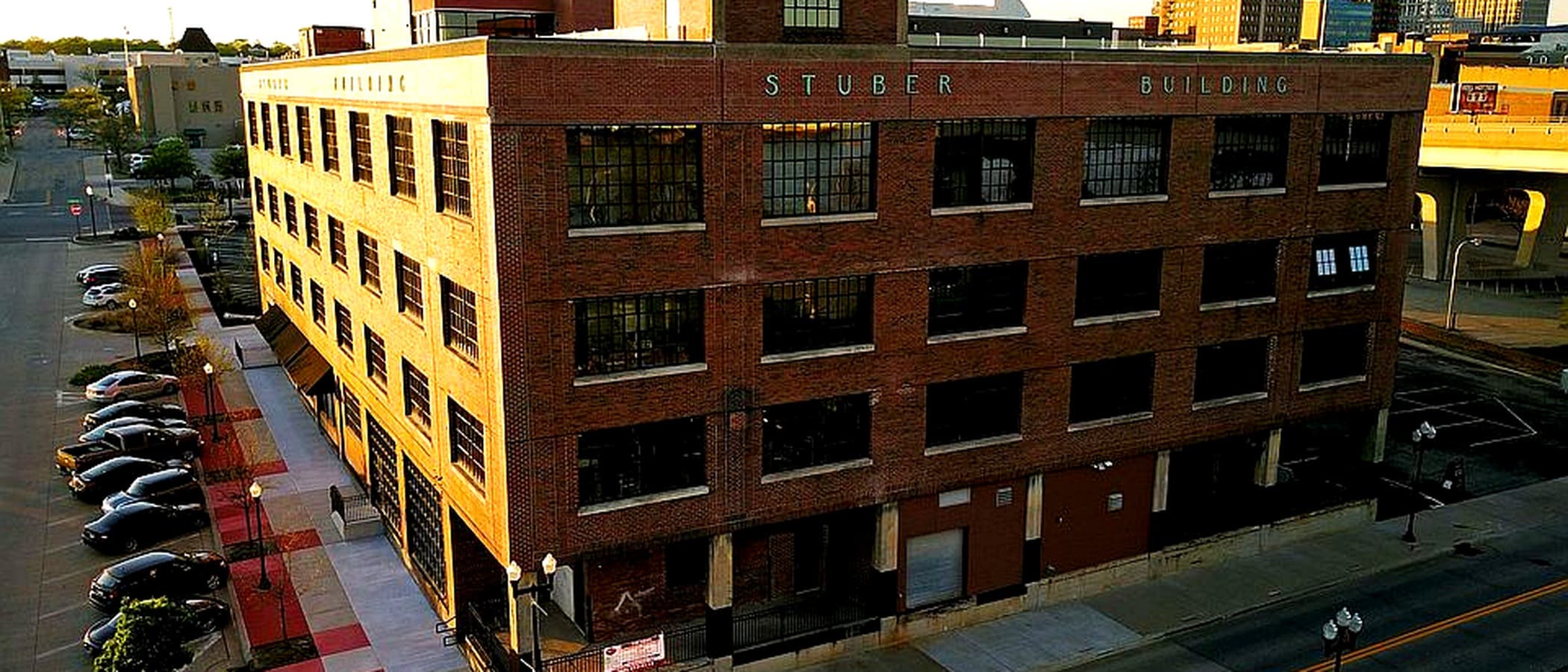 Murray Place building at 100 Walnut Street in downtown Peoria